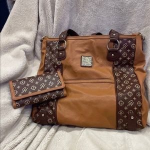 Jose Hess large purse and matching wallet
